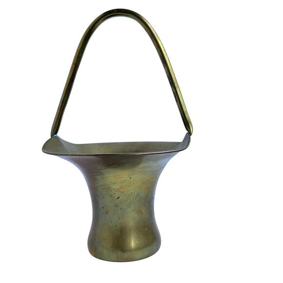 Vintage Brass Long Handled Planter Basket - 10” Tall - Unique Patina - Picture 1 of 5